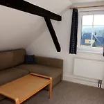 Pod Lesem Pensjonat 3*