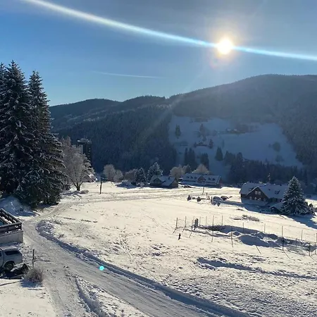 Pod Lesem Pensjonat 3*