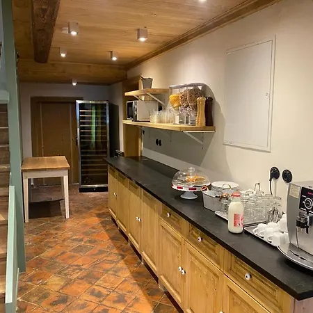 Pod Lesem Guest house