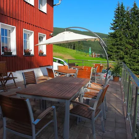 Guest house Pod Lesem 3*